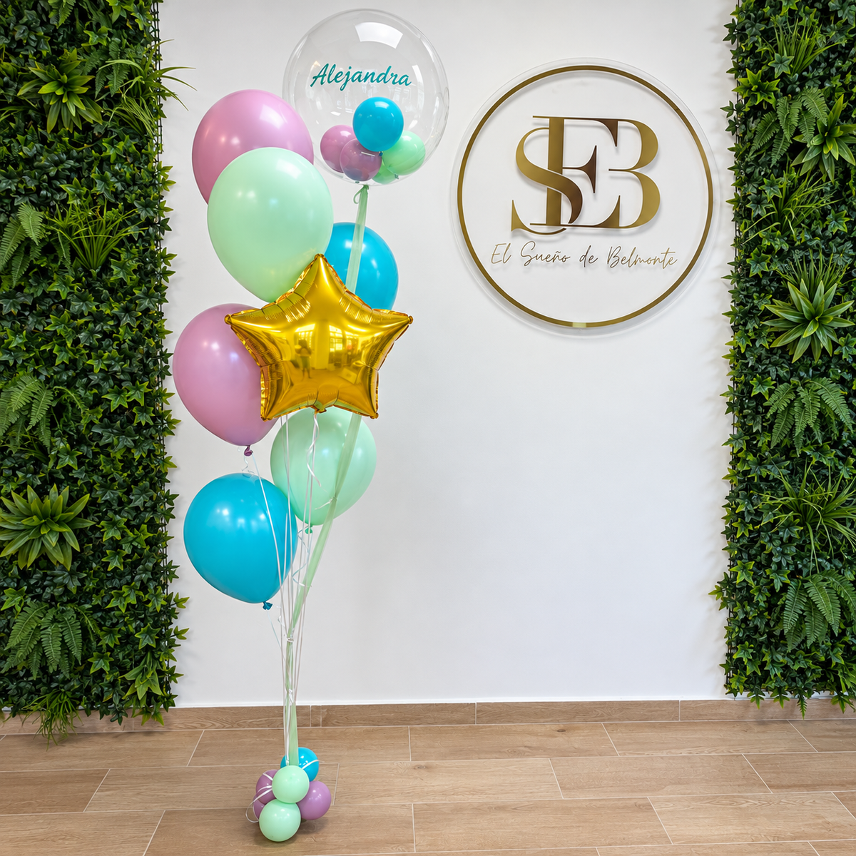 Ramo de globos burbuja personalizado con 2 estrellas - Alejandra - turquesa, lila y menta - El Sueño de Belmonte
