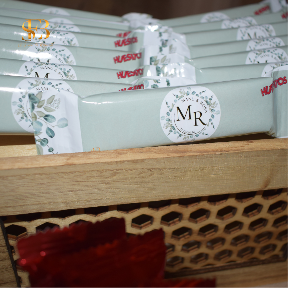 Huesitos personalizados para bodas y comuniones, vista 3 - El Sueño de Belmonte