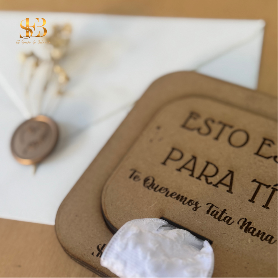 Carta secreta personalizada en madera – Regalo sorpresa para momentos especiales