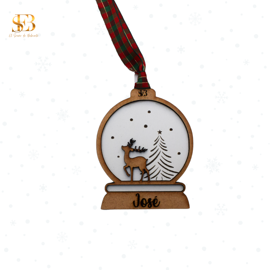 Bola de Navidad de reno personalizada en madera para el árbol - El Sueño de Belmonte