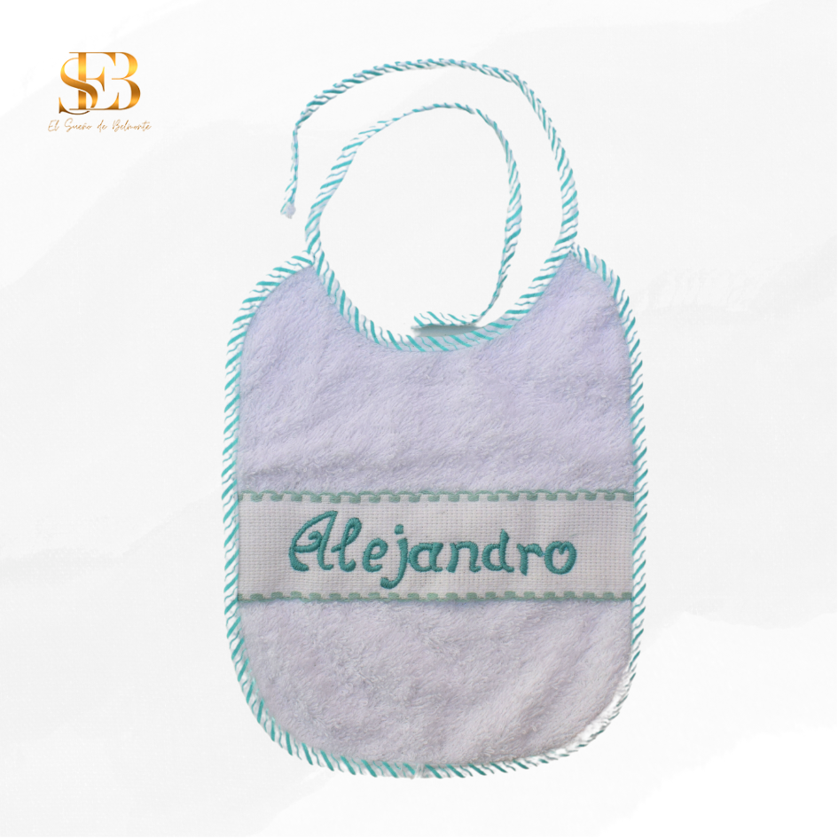 Baberos personalizados en varios colores - El Sueño de Belmonte