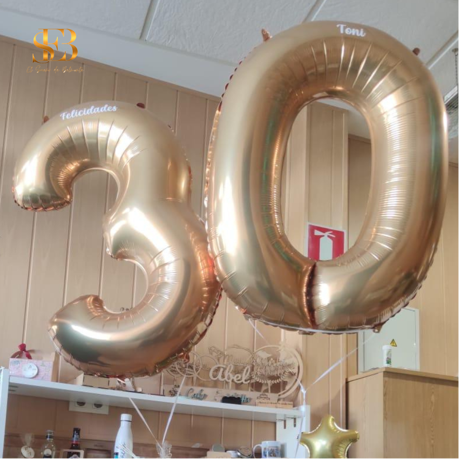 Globo con forma de número dorado de 86 cm para cumpleaños y aniversarios - El Sueño de Belmonte