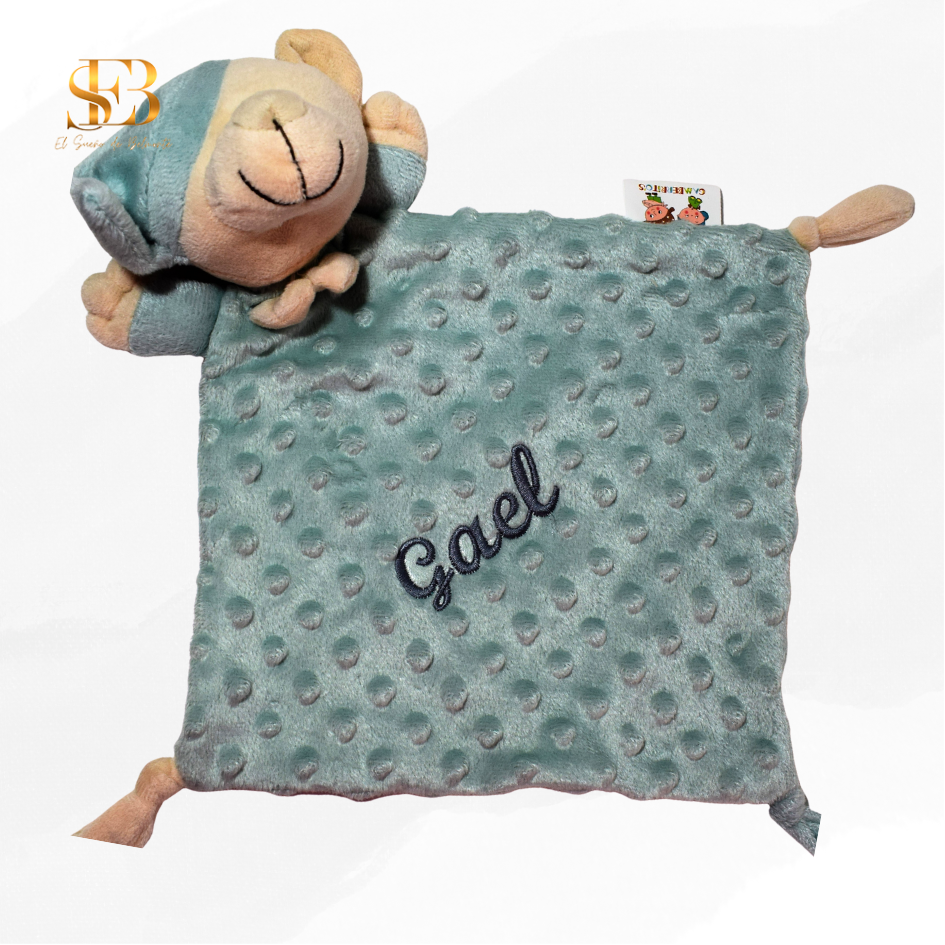 Doudou personalizado con el nombre del bebé – El Sueño de Belmonte