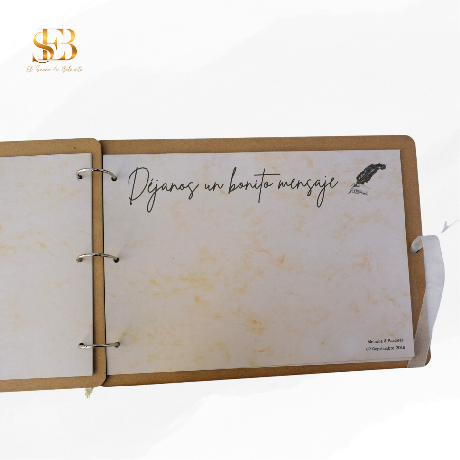 Portada de madera del Libro de firmas personalizado WoodMemories - El Sueño de Belmonte