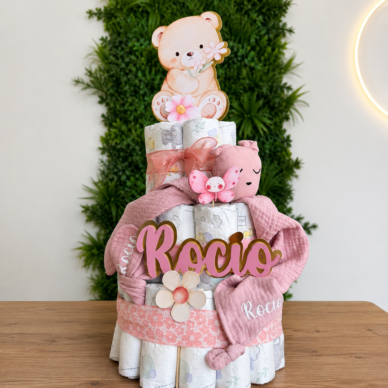 Tarta de Pañales Personalizada con Pack Babero, Doudou y Mordedor
